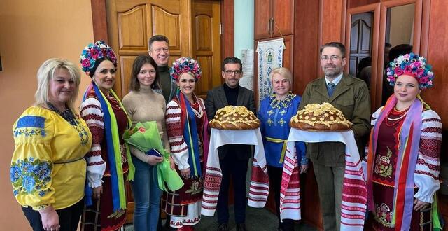 photo  lors de la  réception à itchnia, ville située à 120 km à l’est de kyiv. 